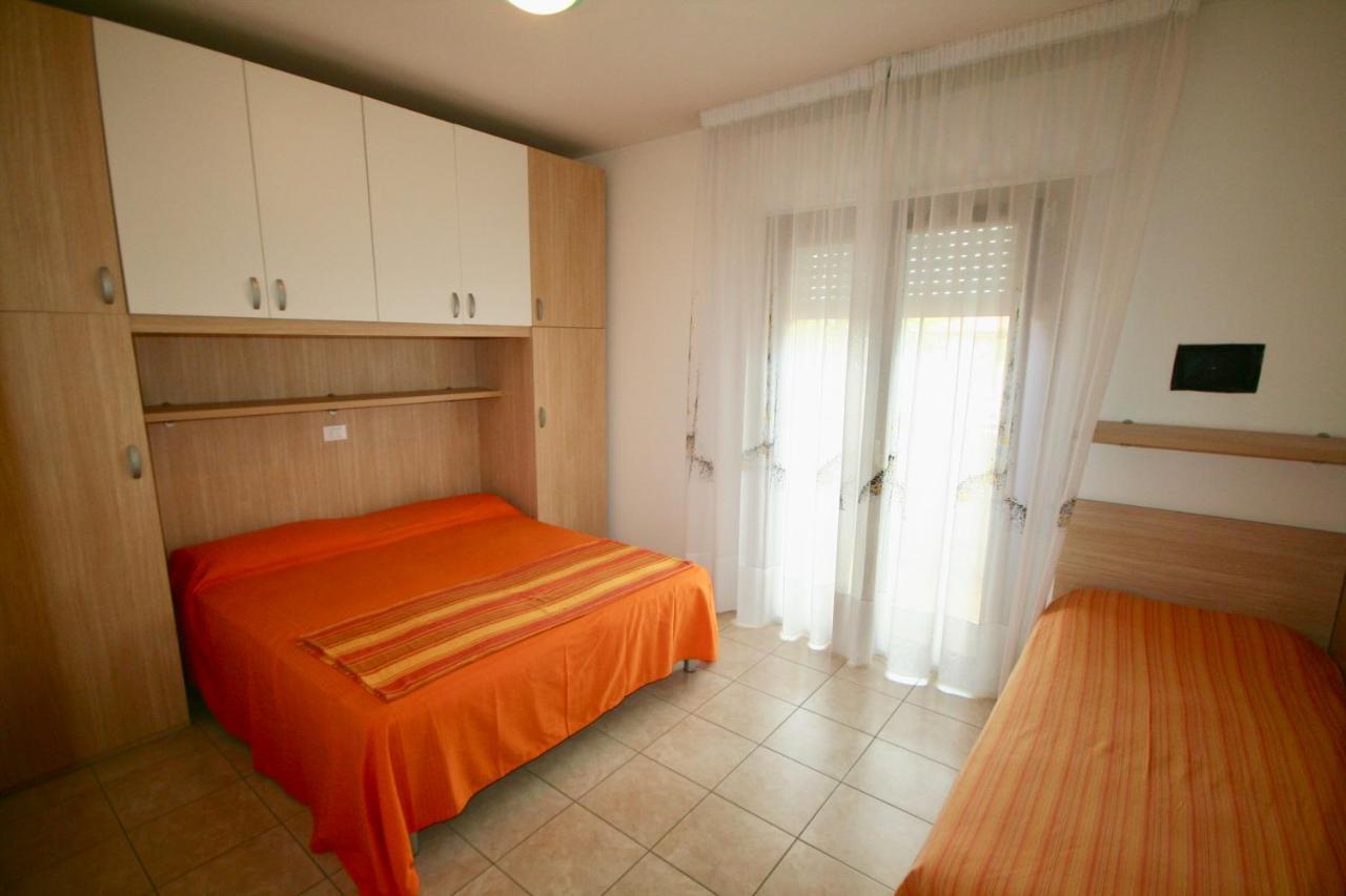 Ba- Tintoretto Apartments - Lignano Sabbiadoro Exterior photo